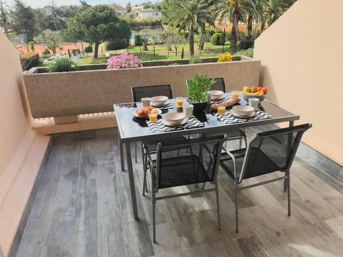 אנטיב Appartement 2 Pieces, Renove, 2 Piscines+Tennis, Mer, Climatisation מראה חיצוני תמונה