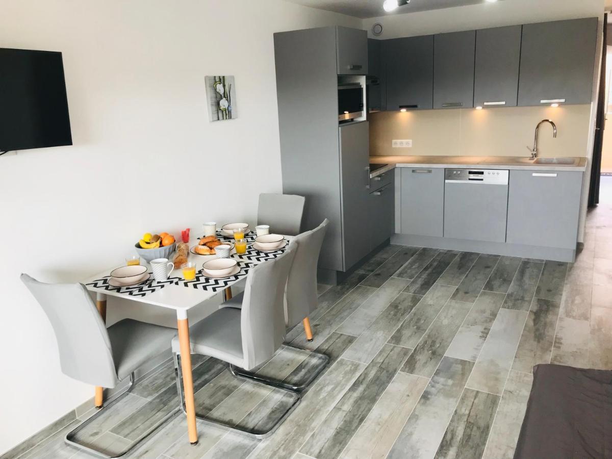 אנטיב Appartement 2 Pieces, Renove, 2 Piscines+Tennis, Mer, Climatisation מראה חיצוני תמונה